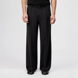 DRYKORN LEEK_WIDE Relaxed Fit Bundfaltenhose in Gabardine Farbe - black online kaufen