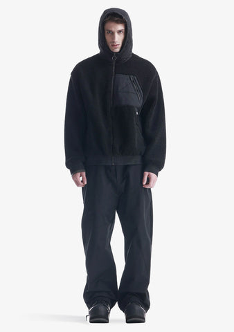 KRAKATAU PEEPLES HOODED SHERPA JACKET IN BLACK QM564